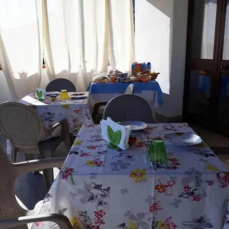 Sardama Bed & Breakfast Torpe