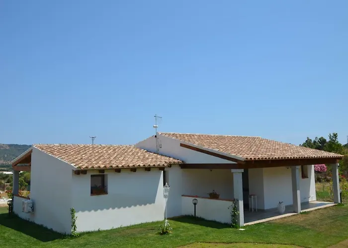 Sardama Bed & Breakfast 3*