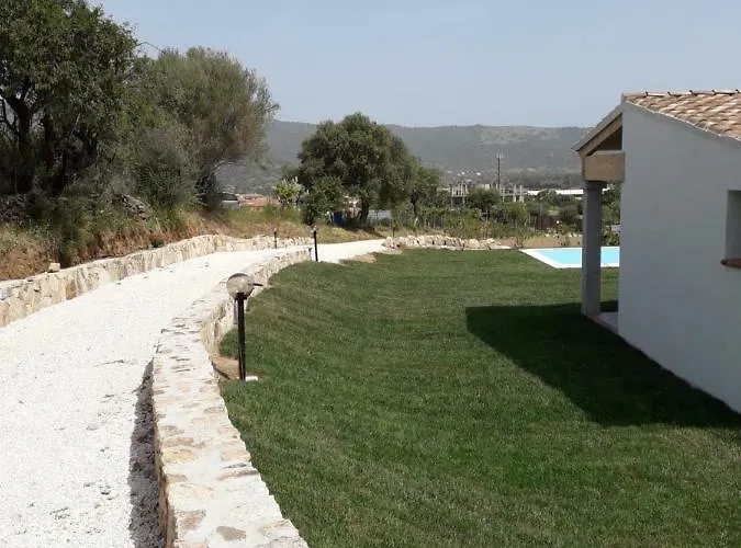 Sardama Bed & Breakfast 3*