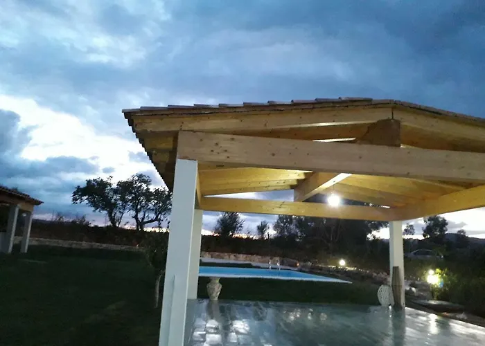 Sardama Bed & Breakfast 3*