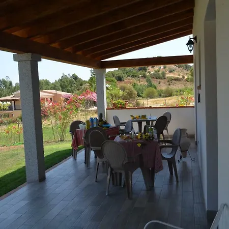 Bed and breakfast Sardama