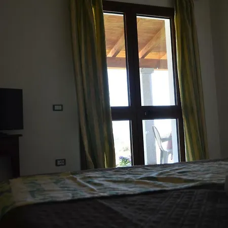 Sardama Bed and breakfast Torpè
